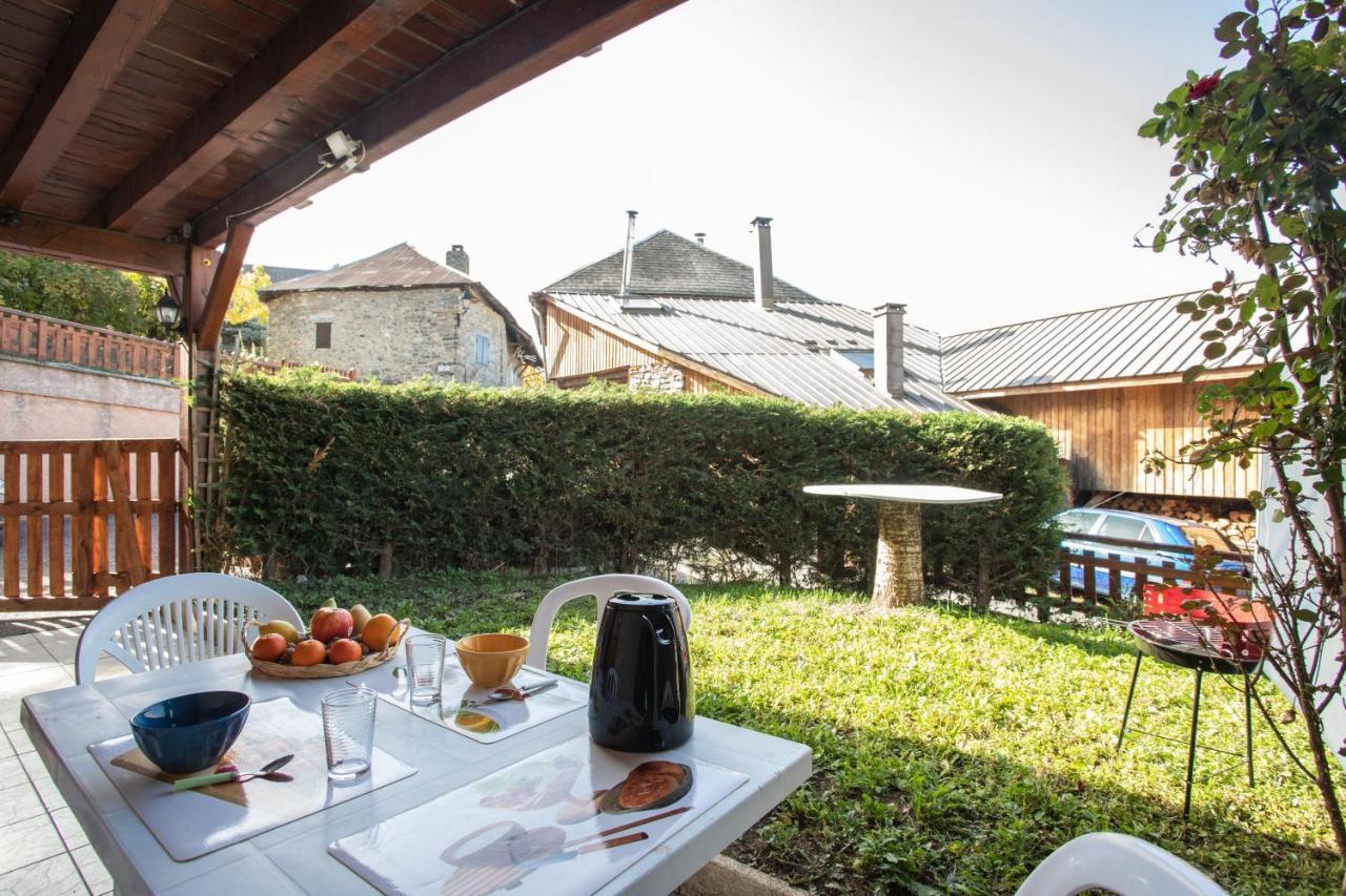Апартаменты La Durance - 1 Chambre Terrasse Et Jardin Saint-Andre-d'Embrun Экстерьер фото